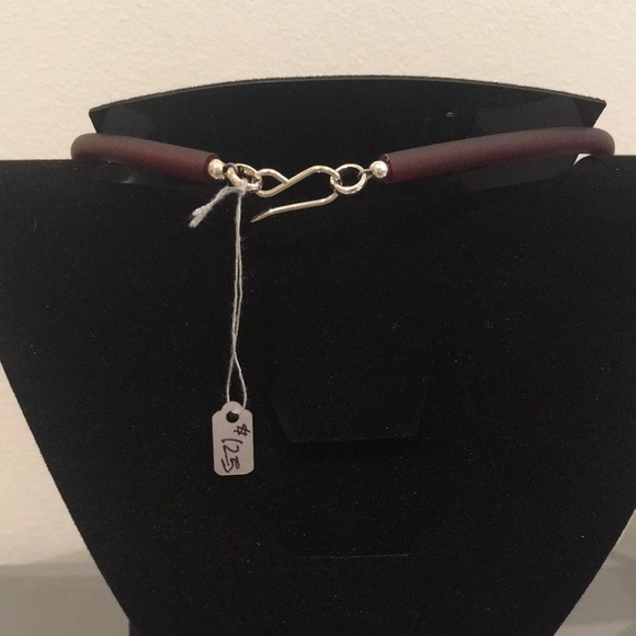 Necklace - Picture 2 of 2